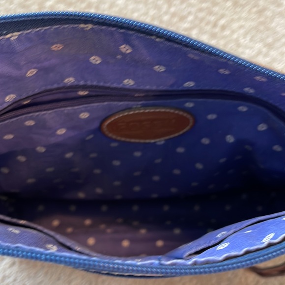 Fossil Crossbody Bag - Picture 3 of 4